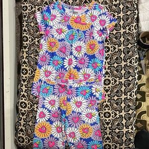 Spotted Zebra Girls’ 2-Piece Floral Heart Daisy Outfit – Size L (10)